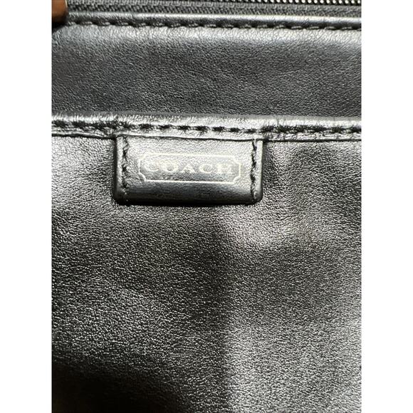 Coach Park Medium Black Leather Wristlet Wallet Card Holder 2 Compartment - Picture 9 of 13